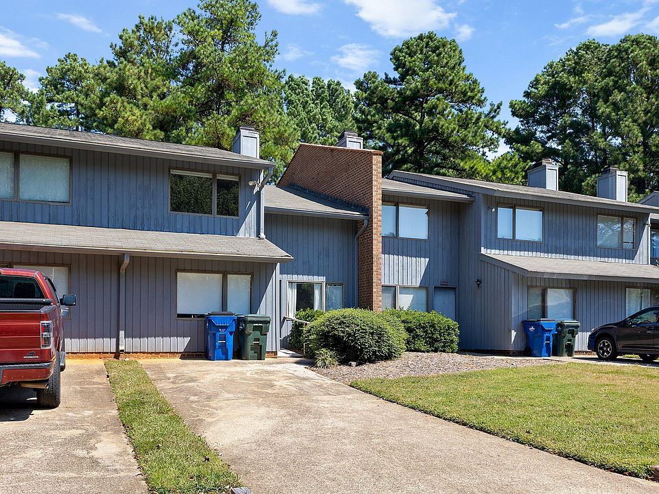 2nd image of 4350 Hunters Club Dr