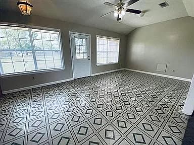 3rd image of 1200 Garden Dr