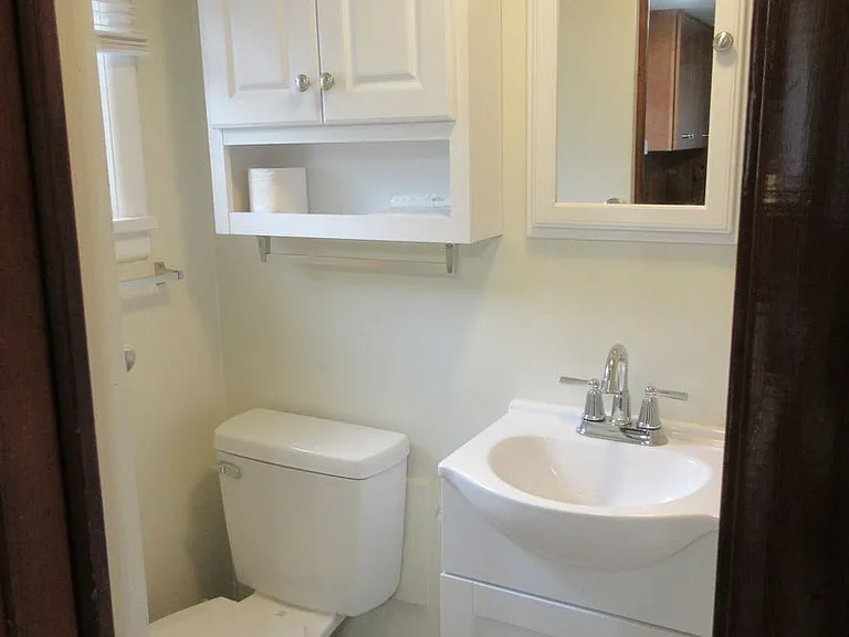 2060 Winter St SE — Photo 9