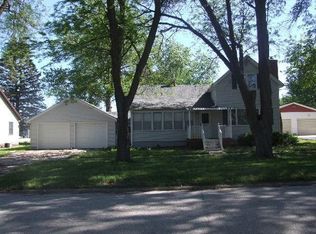 403 Main Ave, Defiance, IA 51527