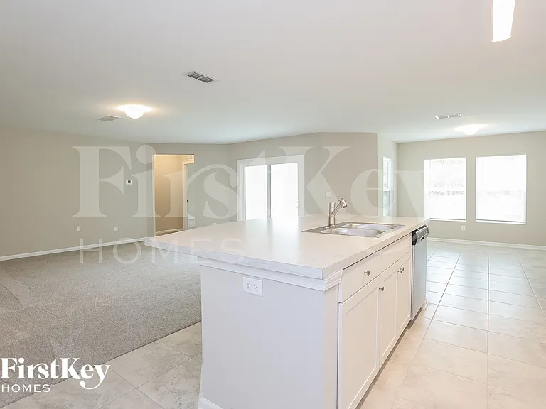11634 Dunns Crossing Dr — Photo 9