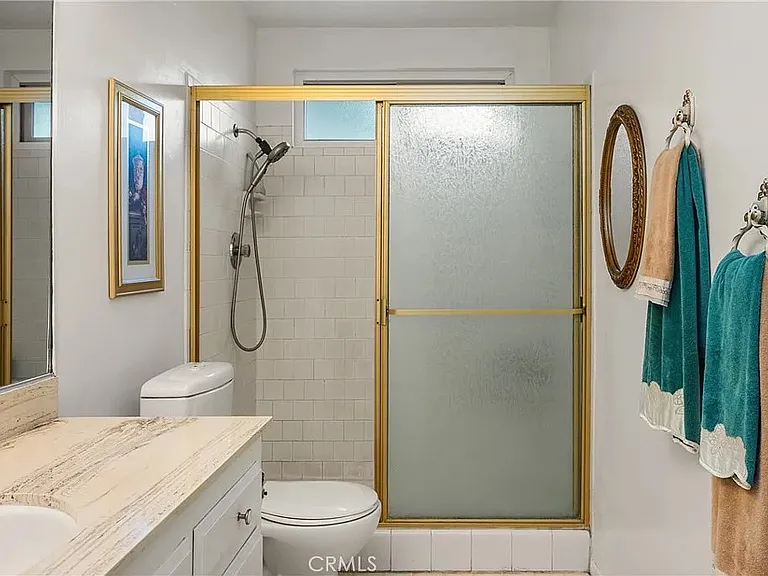 5743 Coke Ave — Photo 20