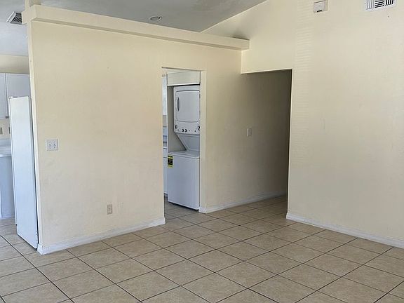 2nd image of 4845-4847 Leonard Blvd S #538E50332