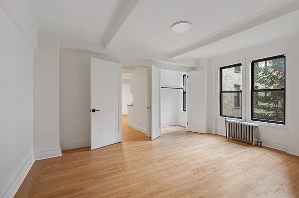 Rented by Cooper & Cooper Real Estate | media 16