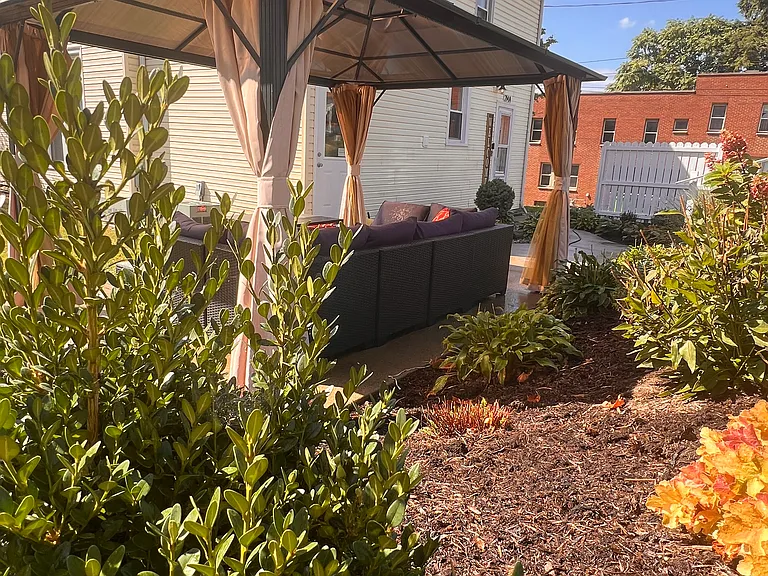 214 E Jackson St #A — Photo 22