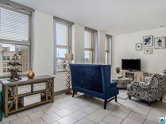 5th image of 2008 3rd Ave N APT 11A