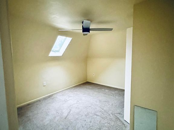4th image of 147 Oneida St APT 3
