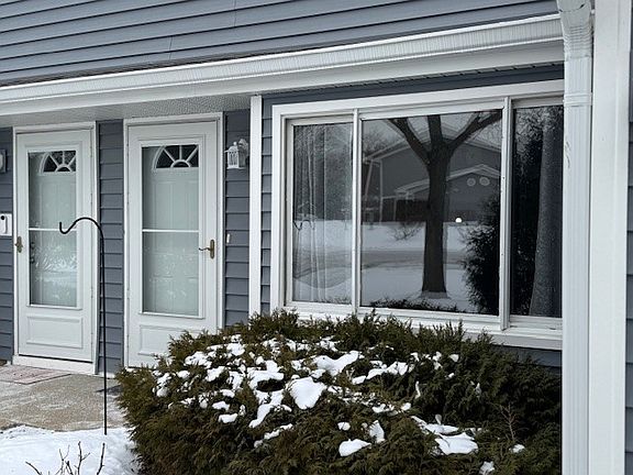 2nd image of 34016 N White Oak Ln #34016