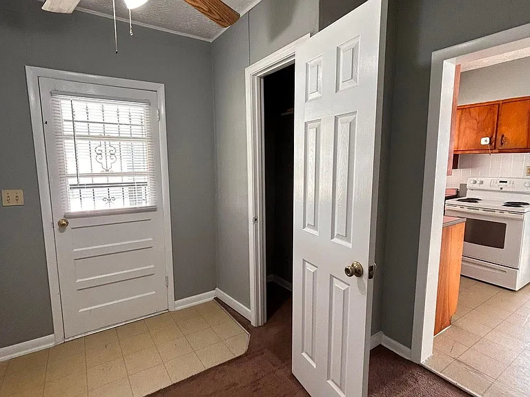 62 Rose Rd — Photo 5