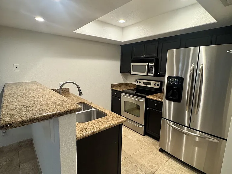 3235 E Camelback Rd #118 — Photo 8