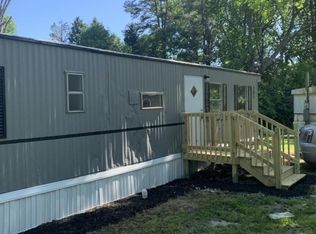 105 Jamies Creek Dr, Woodruff, SC 29388