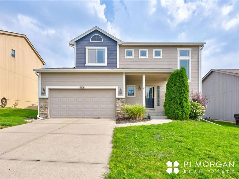 18726 Birchwood Ave — Photo 1