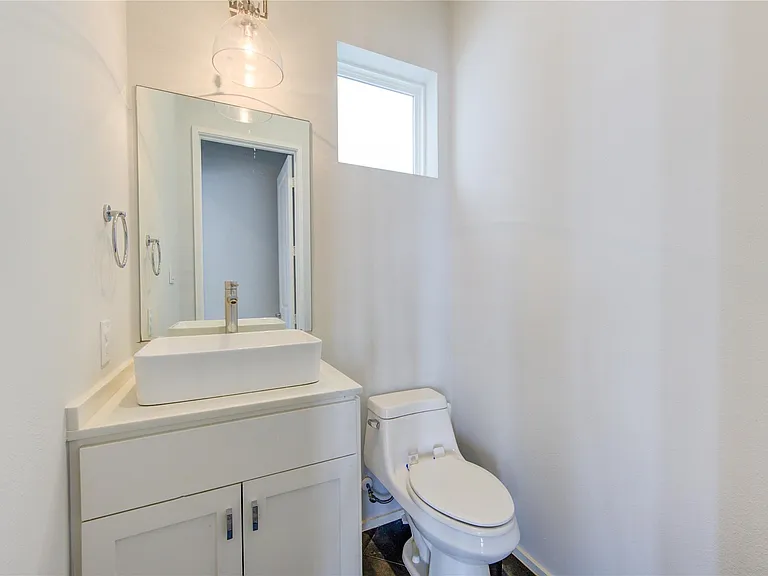 5336 Chandler St — Photo 22