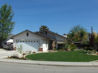 3112 Holbrook St, Bakersfield, CA 93312