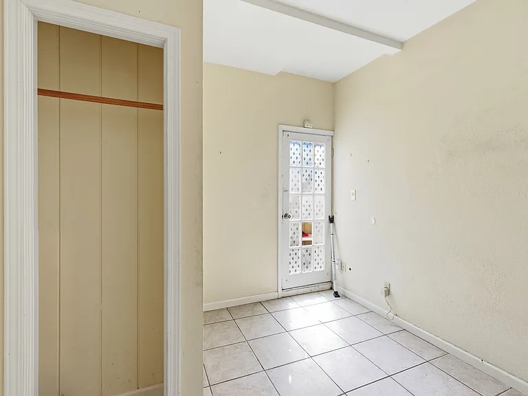 334 N Broadway Ave #334 — Photo 21
