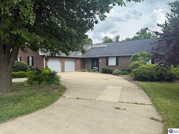 3rd image of 713 Freeman Lake Rd