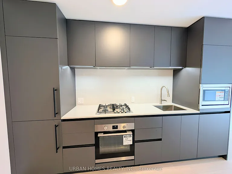 1720 Bayview Ave #508 — Photo 7