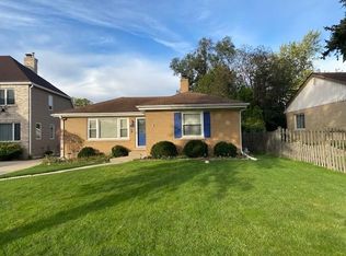 178 N Oak St, Elmhurst, IL 60126