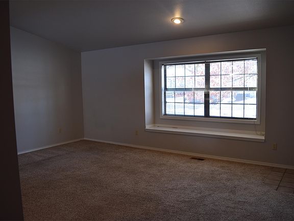Living Room. Tiled area is front door entrance.