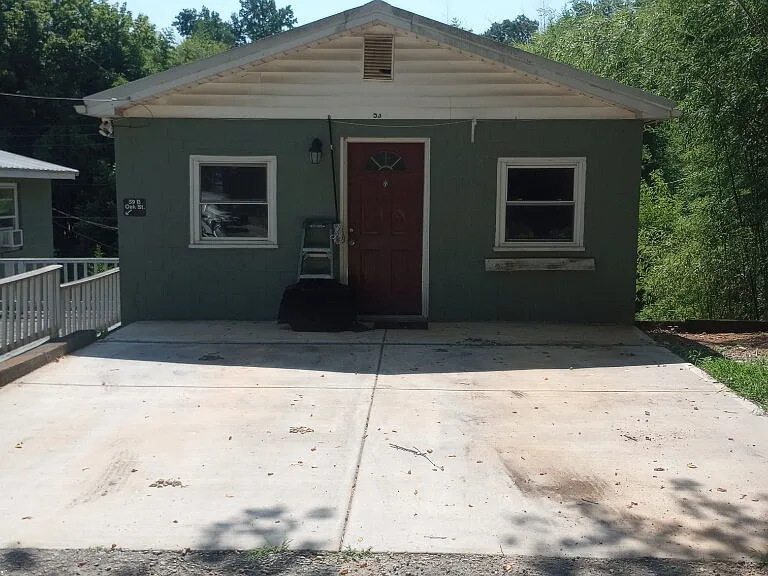 59 Oak St #B — Photo 11
