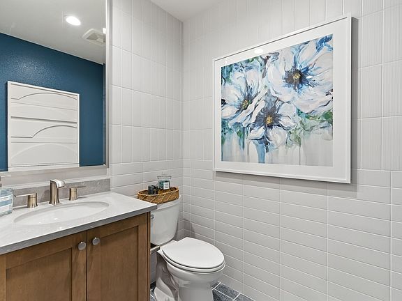 Skyline by Trumark Homes in Alameda, CA I Residence 2 Model