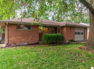 1531 Valley View Dr, Lincoln, NE 68505