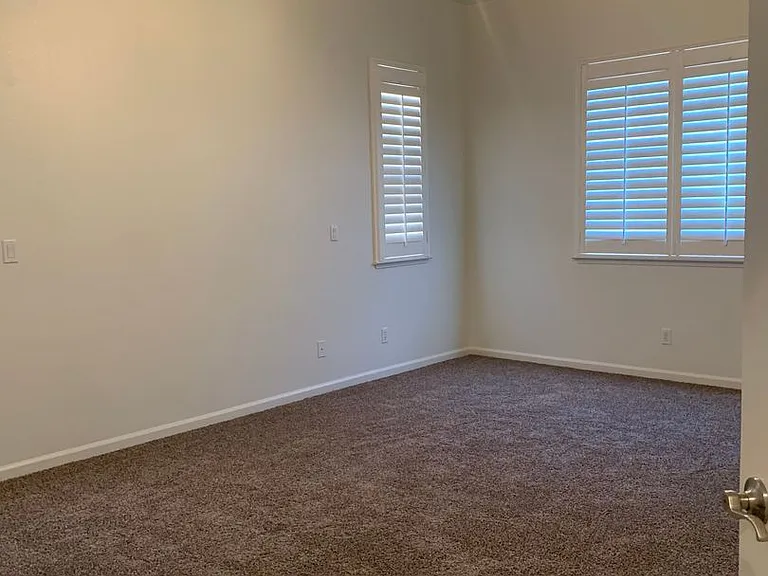 1235 Paradise Loop — Photo 13