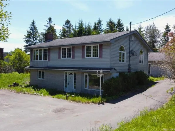 11 Cardinal Ter, Quispamsis, NB E2E 1M8