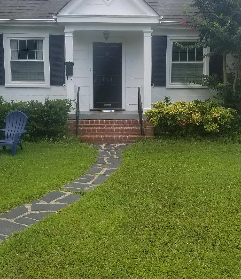 3 bed, 1747 sqft, $4,495 — Photo 2