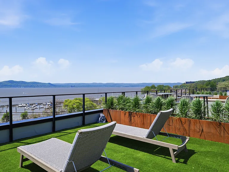 25 S Riverside Ave #208 — Photo 15
