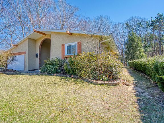 3rd image of 17300 Timber Dunes Dr