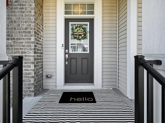 3rd image of 311 Timberleaf Cir
