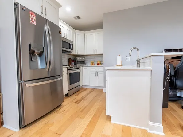 1500 Worcester Rd #117, Framingham, MA 01702