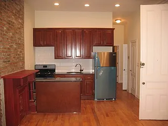 Rented by Makover Group Inc