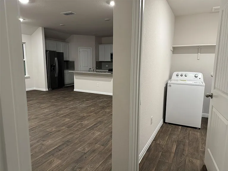 13717 Thomas Wheeler Way — Photo 12