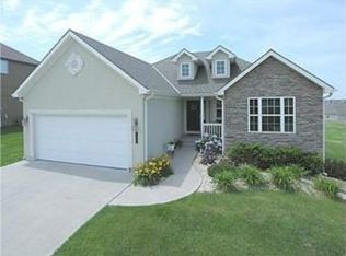12940 NW Ridgeview Dr, Platte City, MO 64079