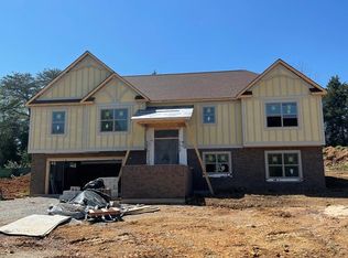 3175 Falcon Trl, Cookeville, TN 38506
