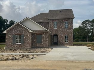 5192 Stonewater Dr, Gonzales, LA 70737