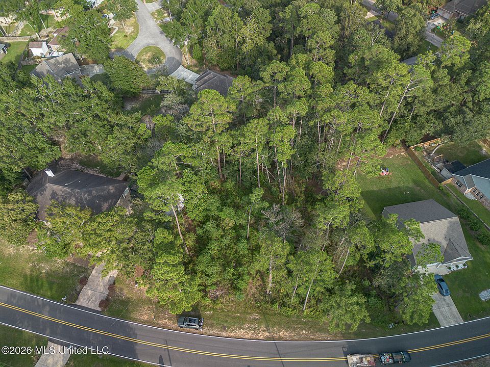 1st image of 84128 Bayou Dr