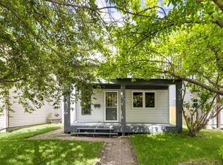84 S Abingdon Cres NE, Calgary, AB T2A6S3