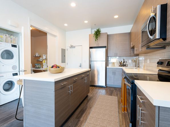 1122 University Ave APT 214