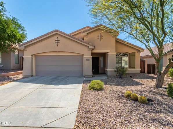 41025 N Prestancia Dr, Phoenix, AZ 85086