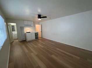 122 Buccaneer St, Marina Del Rey, CA 90292