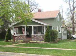 502 S Sheldon St, Charlotte, MI 48813