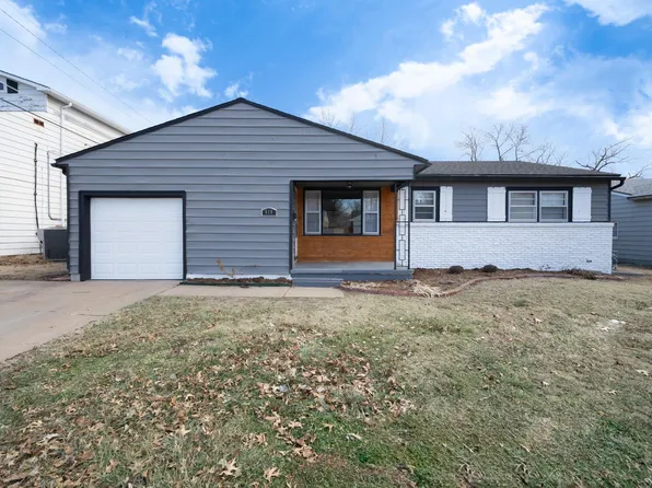 618 S Fabrique Dr, Wichita, KS 67218