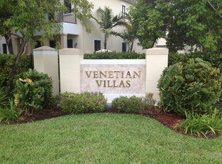 2513 Venetian Ct, Boynton Beach, FL 33426
