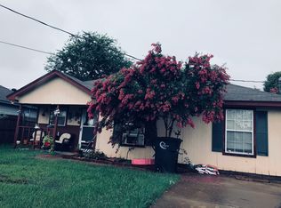 306 Pearl St, Cleburne, TX 76031