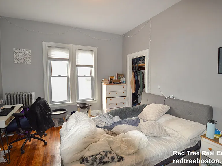 85 Surrey St #1B — Photo 7