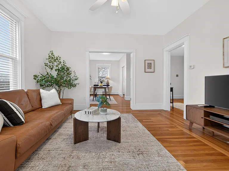 60 Iffley Rd #2 — Photo 6