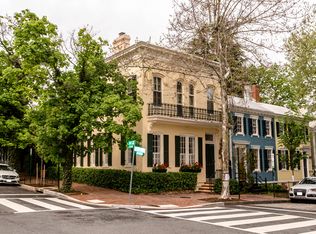 3343 P St NW, Washington, DC 20007